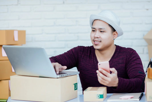 perbedaan reseller dan dropship